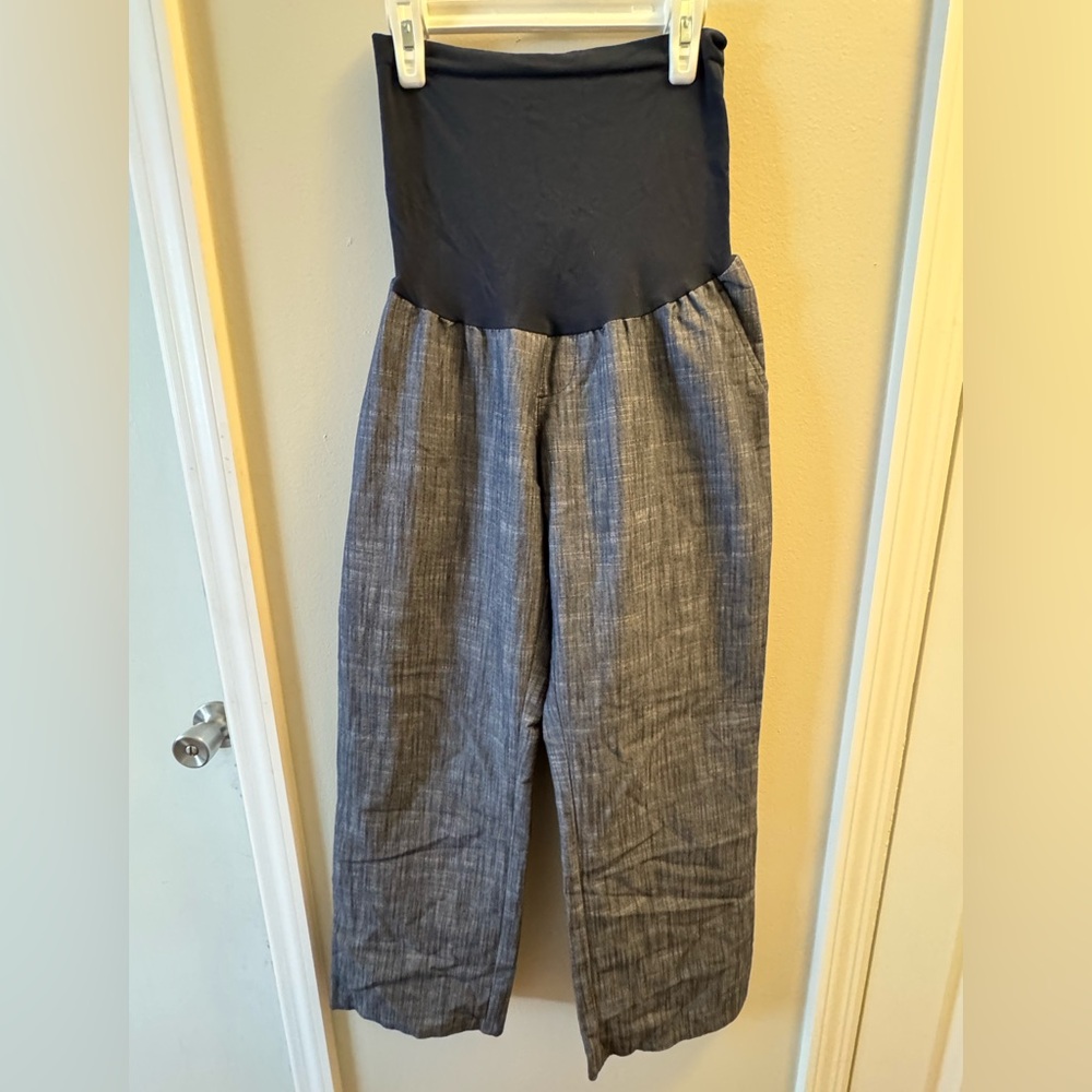 Stylish Navy & White Maternity Pants by Motherhood- Front pockets